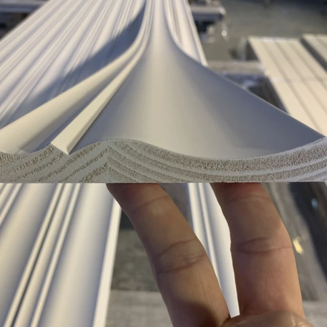 First Tier Class Primed Wooden Crown Mouldings For Ceiling