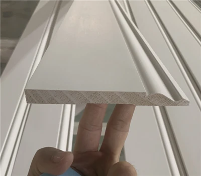 Hvit grunnet FJ Tre Trim Lister Base Boards For The Gulv