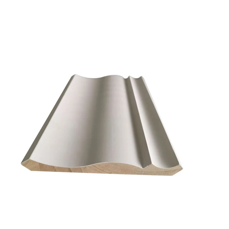 Hvit Primet Crown Molding